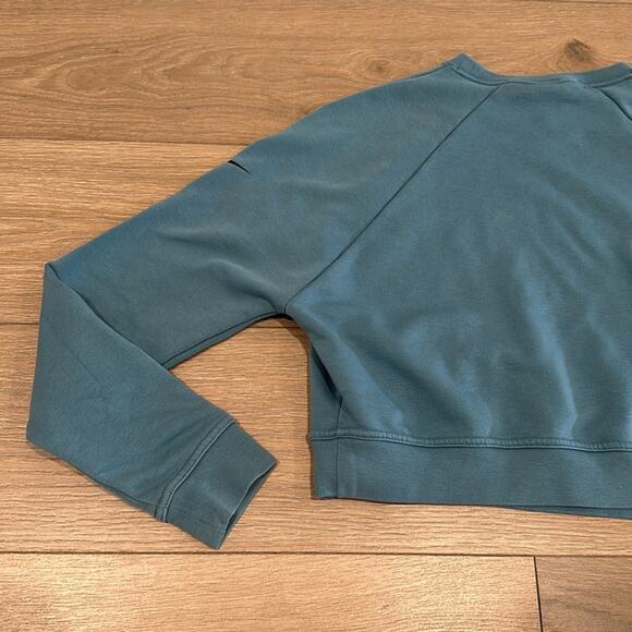 NIKE Blue Dri-Fit Crew Neck Puffy Imprinted Just Do It Pullover Sweatshirt Sz XS - Picture 5 of 10